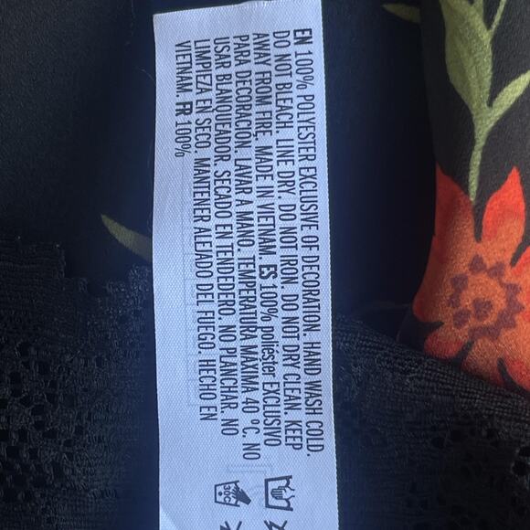 Forever 21 Romper Womens Small Floral Lace Trim Adjustable Straps Pajama - Picture 7 of 10